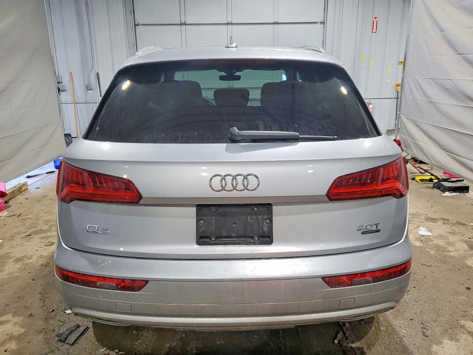 Продаж на аукціоні авто 2018 Audi Q5, vin: WA1ANAFY5J2203040, номер лоту: 41702966