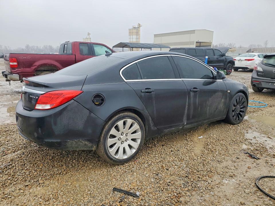 79689815 :رقم المزاد ، W04G05GV8B1100979 vin ، 2011 Buick Regal مزاد بيع