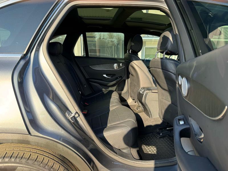 47784446 :رقم المزاد ، WDC0G4KB6HF256664 vin ، 2017 Mercedes-benz Glc مزاد بيع