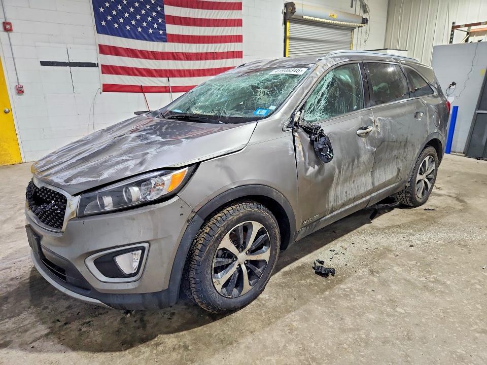 2017 Kia Sorento მანქანა იყიდება აუქციონზე, vin: 5XYPHDA51HG204451, აუქციონის ნომერი: 41946346
