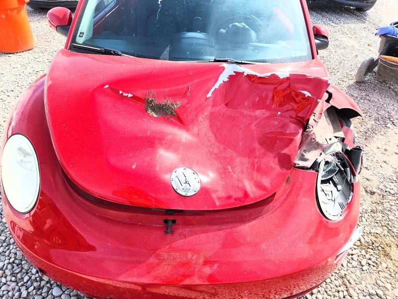 47619596 :رقم المزاد ، 3VWPW31C39M501995 vin ، 2009 Volkswagen New Beetle مزاد بيع