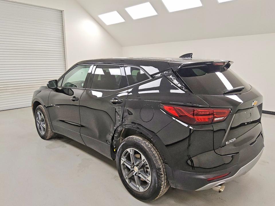 Продаж на аукціоні авто 2025 Chevrolet Blazer, vin: 3GNKBCR44SS195940, номер лоту: 47196936