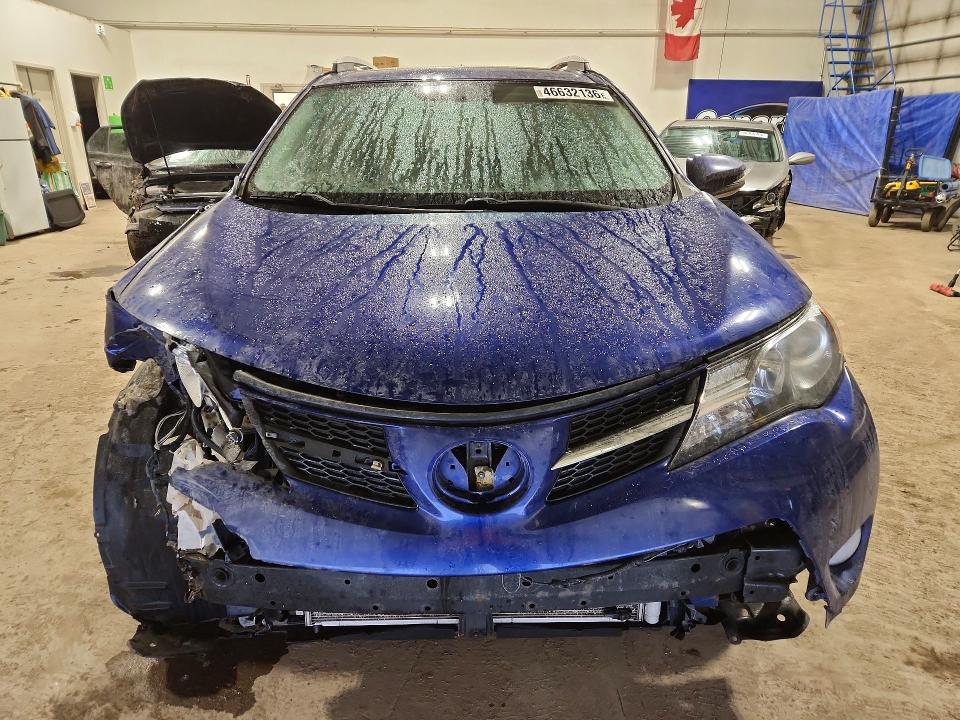 46632136 :رقم المزاد ، 2T3RFREV4FW276166 vin ، 2015 Toyota Rav4 Xle 4dr Awd مزاد بيع