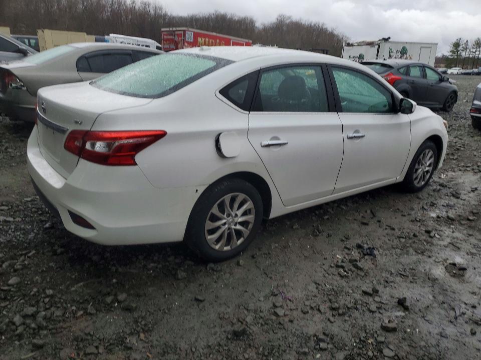 2018 Nissan Sentra მანქანა იყიდება აუქციონზე, vin: 3N1AB7APXJY304787, აუქციონის ნომერი: 45770446