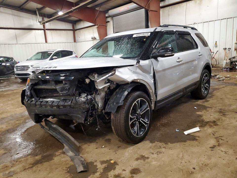 45919226 :رقم المزاد ، 1FM5K8GT4FGB00158 vin ، 2015 Ford Explorer مزاد بيع