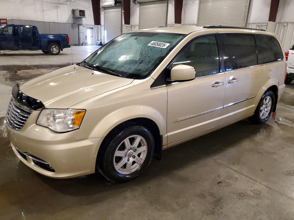 2011 Chrysler Town & Country მანქანა იყიდება აუქციონზე, vin: 2A4RR5DG8BR797912, აუქციონის ნომერი: 46058026