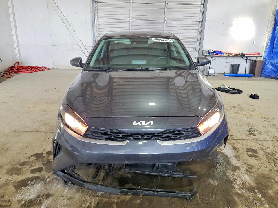 2023 Kia Forte მანქანა იყიდება აუქციონზე, vin: 3KPF24AD5PE647511, აუქციონის ნომერი: 46540336