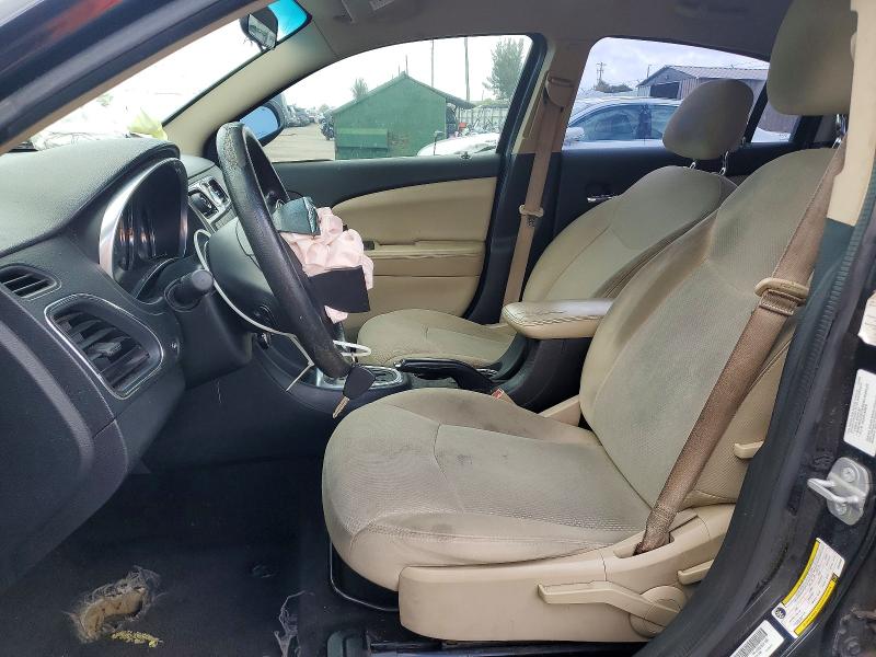48308506 :رقم المزاد ، 1C3CCBAB4EN209689 vin ، 2014 Chrysler 200 مزاد بيع