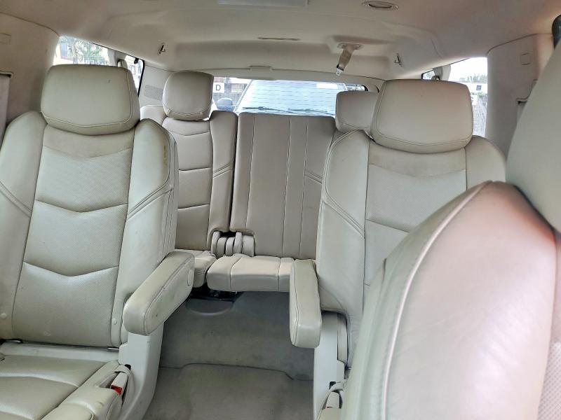 49278116 :رقم المزاد ، 1GYS4HKJXFR170768 vin ، 2015 Cadillac Escalade مزاد بيع