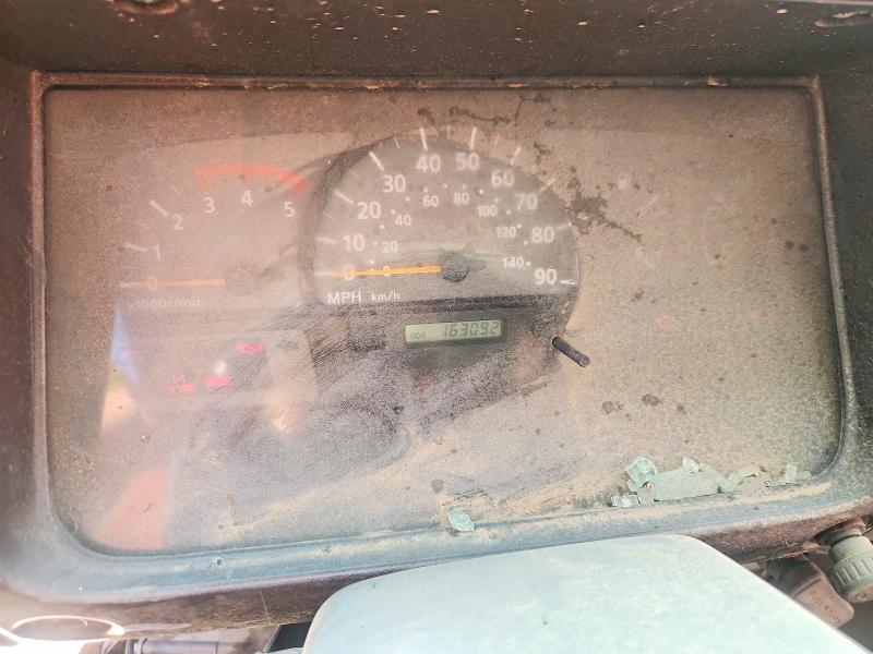 47960136 :رقم المزاد ، JNAUZ51J7AA455003 vin ، 2010 Nissan Diesel Ud1400 مزاد بيع