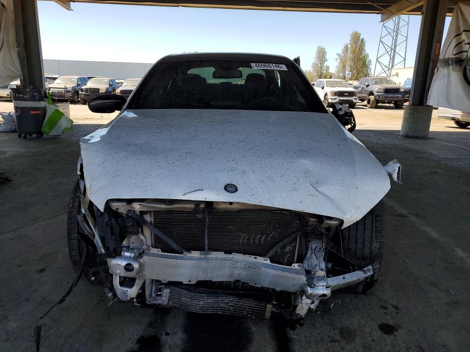 46960146 :رقم المزاد ، 55SWF4JB0FU090419 vin ، 2015 Mercedes-benz C مزاد بيع