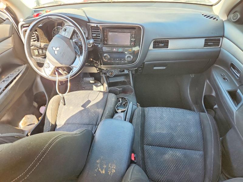 2016 Mitsubishi Outlander მანქანა იყიდება აუქციონზე, vin: JA4AD3A39GZ006284, აუქციონის ნომერი: 46237366