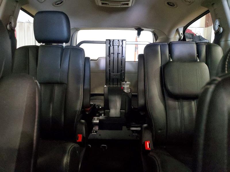 45495326 :رقم المزاد ، 2C4RC1BG3GR110975 vin ، 2016 Chrysler Town & Country مزاد بيع