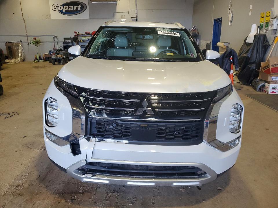 Продаж на аукціоні авто 2025 Mitsubishi Outlander, vin: JA4T5VA95SZ601034, номер лоту: 46300406
