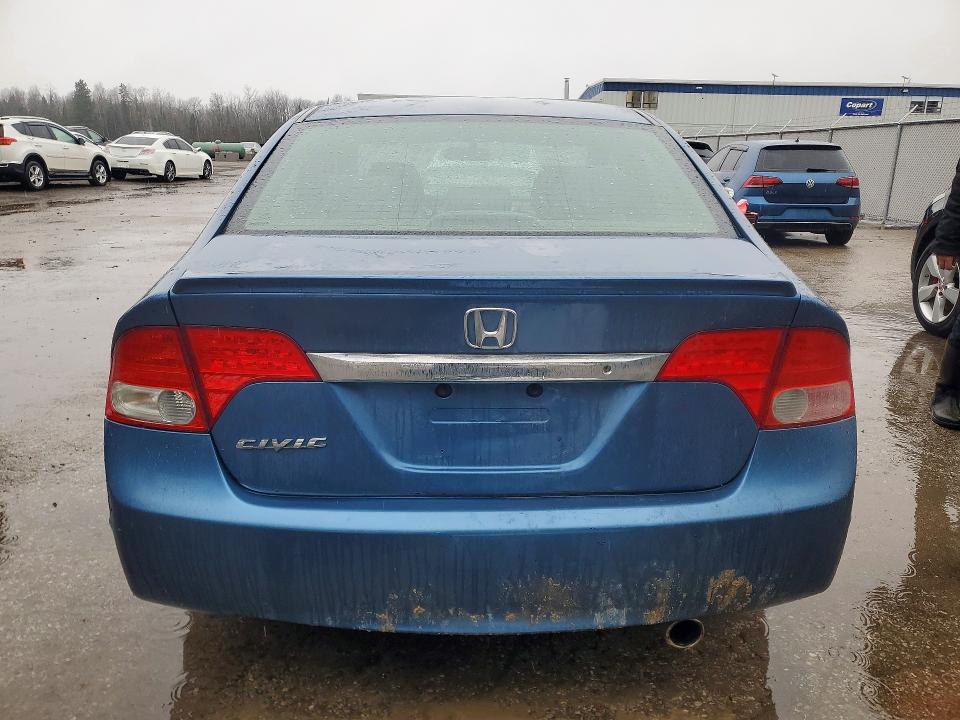 Продажа на аукционе авто 2010 Honda Civic, vin: 2HGFA1F40AH020528, номер лота: 79416935