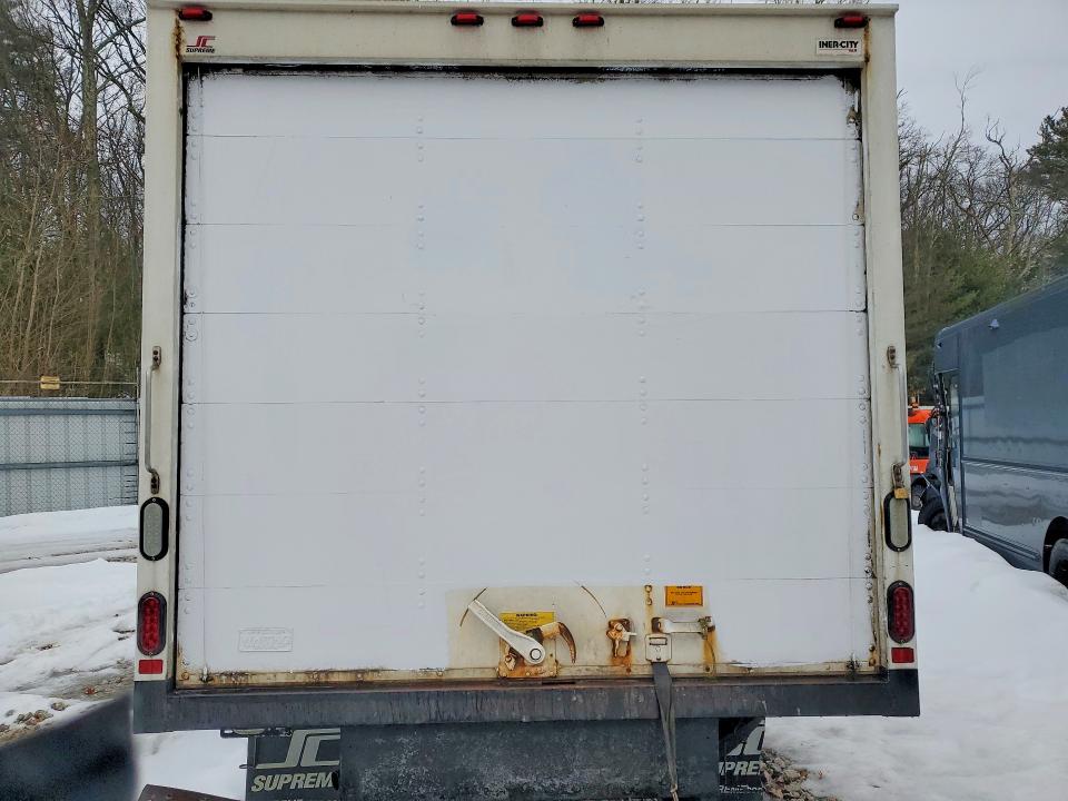 41637436 :رقم المزاد ، 1GB3G2CGXF1265660 vin ، 2015 Chevrolet Express G3500 مزاد بيع