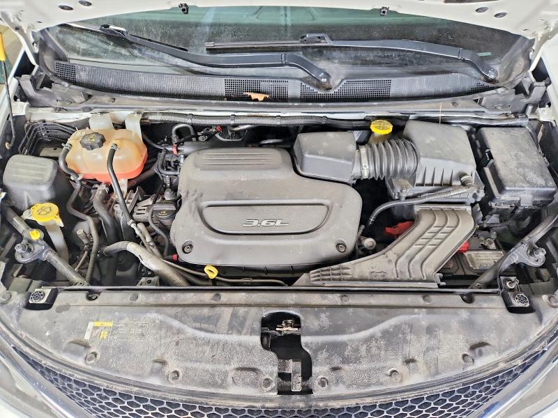 Продажа на аукционе авто 2018 Chrysler Pacifica, vin: 2C4RC1BGXJR143981, номер лота: 46901996