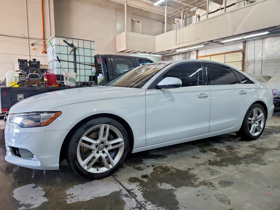 45566026 :رقم المزاد ، WAUGFAFC2FN021445 vin ، 2015 Audi A6 مزاد بيع