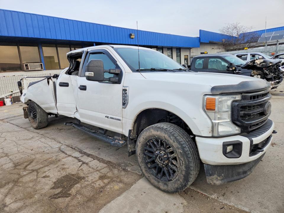 47827906 :رقم المزاد ، 1FT8W2BTXNED63064 vin ، 2022 Ford F250 مزاد بيع
