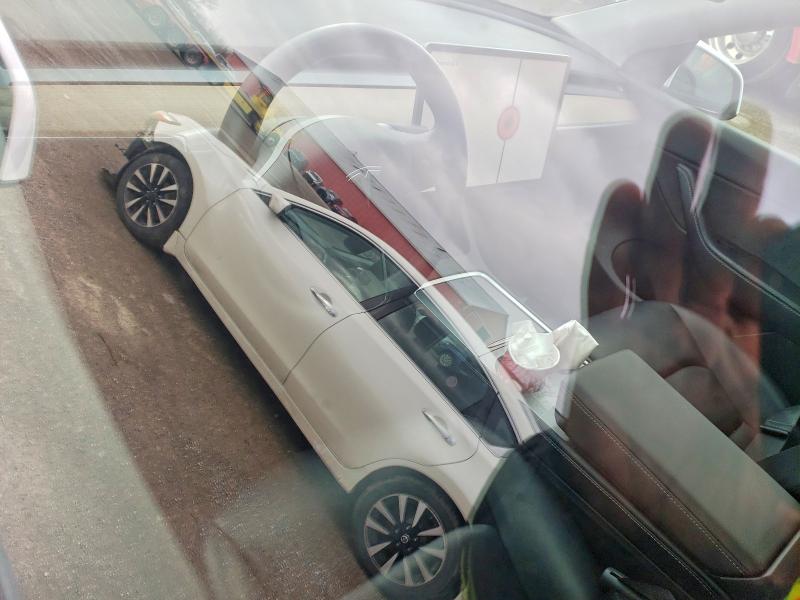 79349795 :رقم المزاد ، 7SAYGDEE6NF427396 vin ، 2022 Tesla Model Y مزاد بيع
