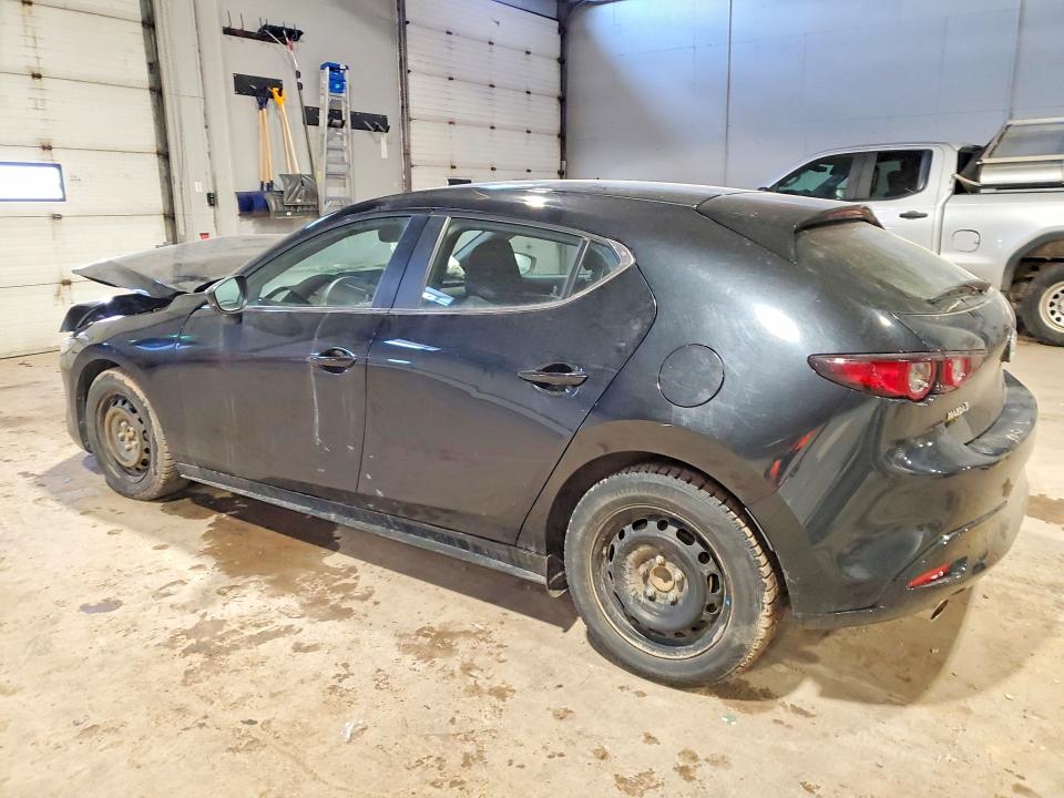 Aukcja sprzedaży 2021 Mazda 3, vin: JM1BPAK71M1303812, numer aukcji: 47692526
