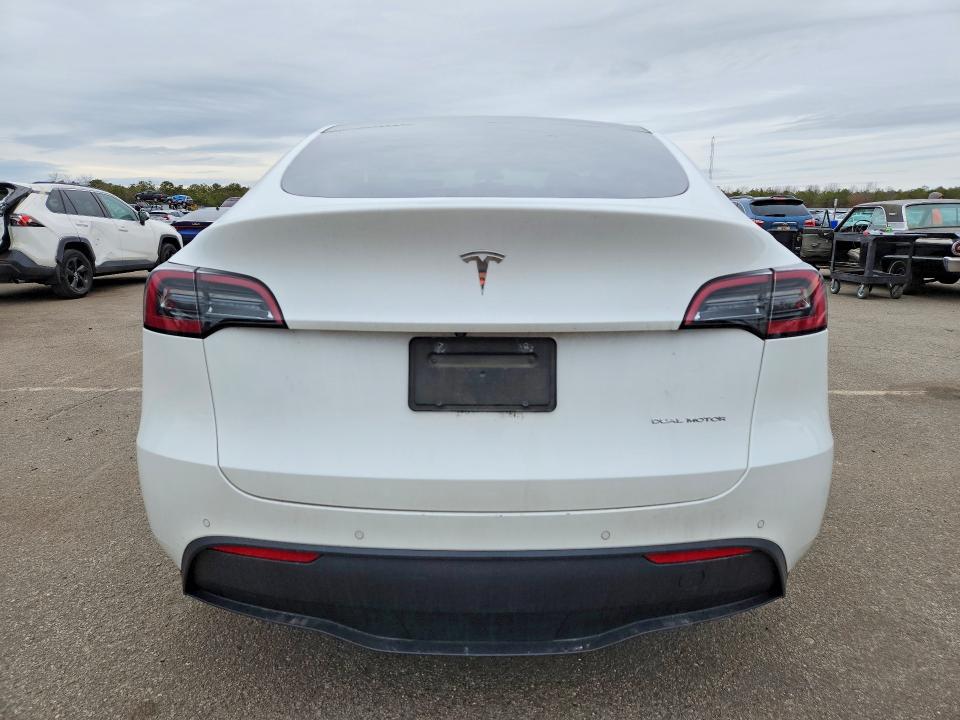 2022 Tesla Model Y მანქანა იყიდება აუქციონზე, vin: 7SAYGDEE9NF332248, აუქციონის ნომერი: 47687246