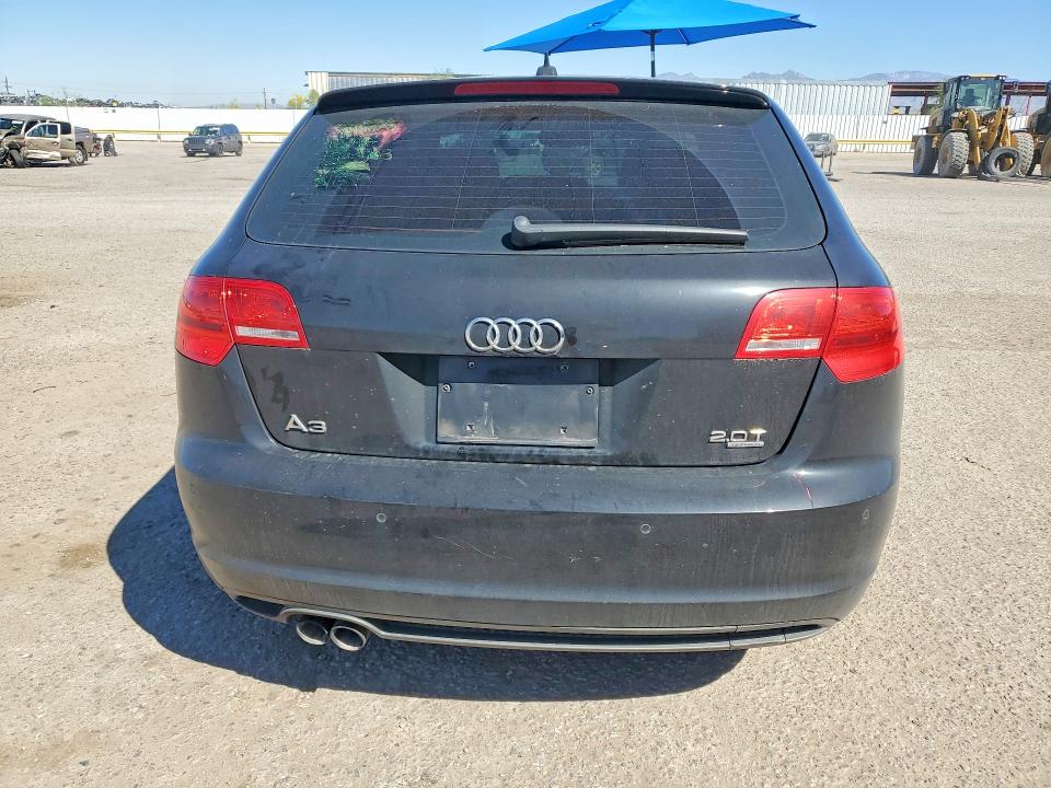 Продажа на аукционе авто 2013 Audi A3, vin: WAUMFAFM3DA029988, номер лота: 46936466