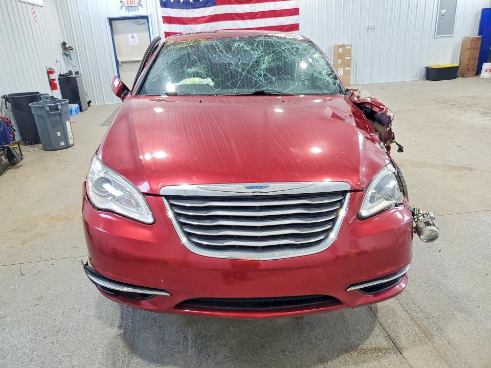 47789926 :رقم المزاد ، 1C3CCBBB3CN137573 vin ، 2012 Chrysler 200 مزاد بيع