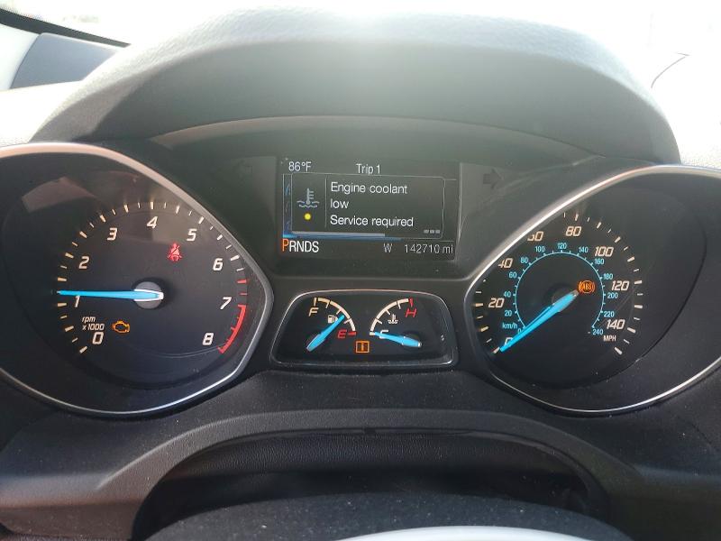 2013 Ford Escape მანქანა იყიდება აუქციონზე, vin: 1FMCU0HX4DUD49207, აუქციონის ნომერი: 48328736