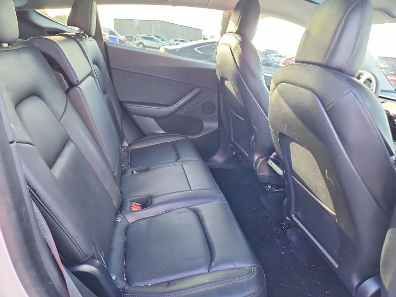 Продажа на аукционе авто 2021 Tesla Model Y, vin: 5YJYGDEE5MF060566, номер лота: 79621815