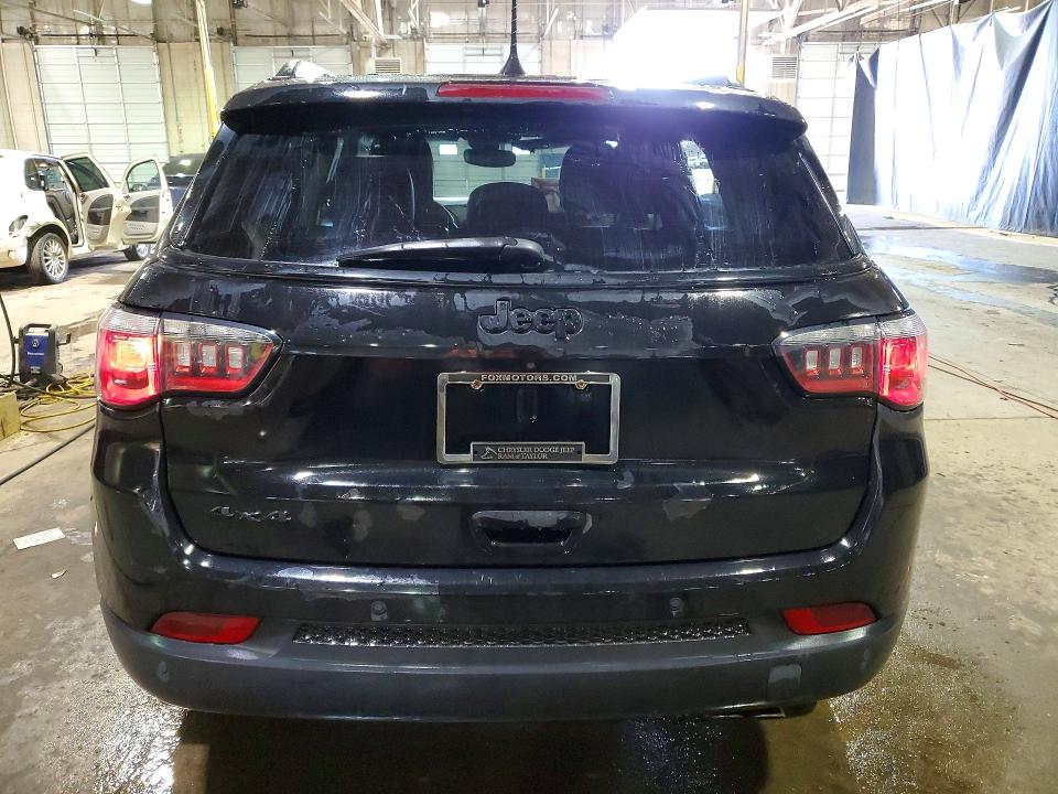 2018 Jeep Compass მანქანა იყიდება აუქციონზე, vin: 3C4NJDBB6JT433965, აუქციონის ნომერი: 45558276