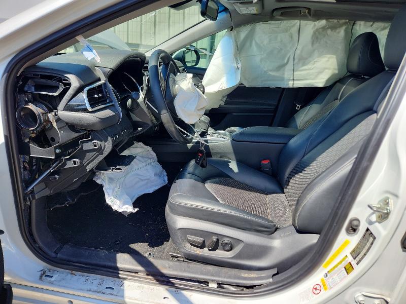 46624756 :رقم المزاد ، 4T1B61HK4JU137435 vin ، 2018 Toyota Camry مزاد بيع