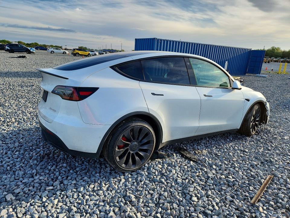 Продаж на аукціоні авто 2022 Tesla Model Y, vin: 7SAYGDEF8NF326952, номер лоту: 46573136