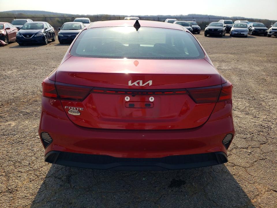 2024 Kia Forte მანქანა იყიდება აუქციონზე, vin: 3KPF24AD8RE753454, აუქციონის ნომერი: 46864456