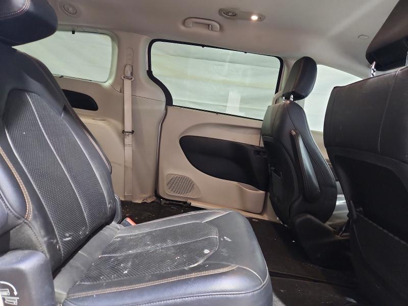 Продажа на аукционе авто 2018 Chrysler Pacifica, vin: 2C4RC1BGXJR143981, номер лота: 46901996
