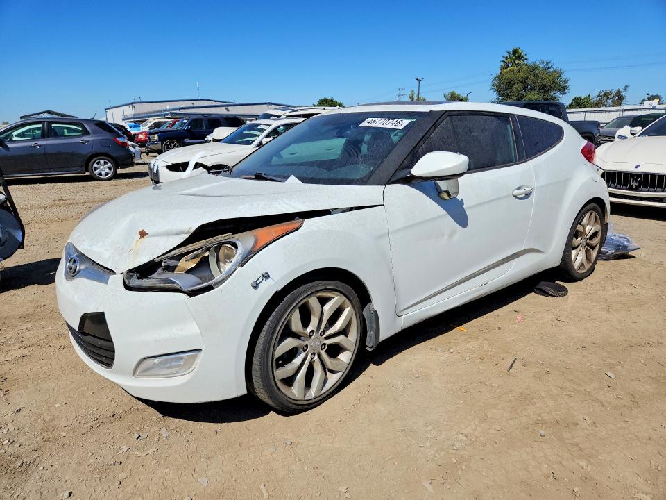 2013 Hyundai Veloster მანქანა იყიდება აუქციონზე, vin: KMHTC6AD0DU167395, აუქციონის ნომერი: 46770746