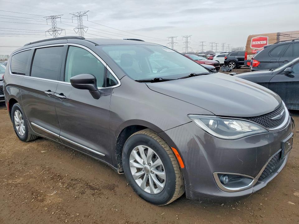 Продажа на аукционе авто 2017 Chrysler Pacifica, vin: 2C4RC1BG9HR795291, номер лота: 79552845