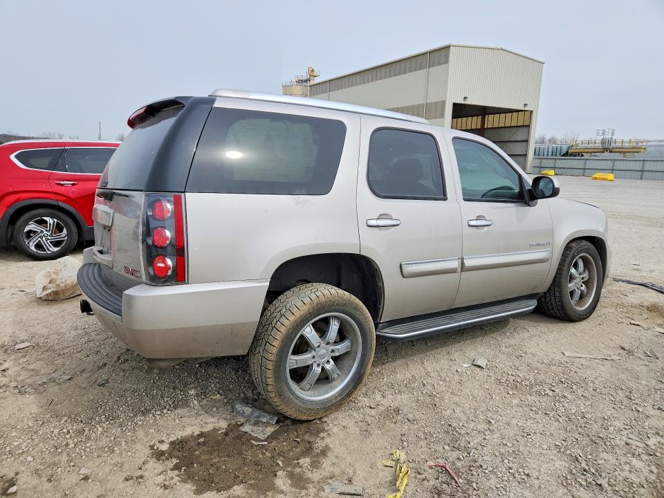 2007 Gmc Yukon მანქანა იყიდება აუქციონზე, vin: 1GKFK63897J183688, აუქციონის ნომერი: 41848636