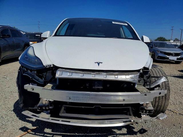47134776 :رقم المزاد ، 5YJYGDEE2MF115555 vin ، 2021 Tesla Model Y مزاد بيع
