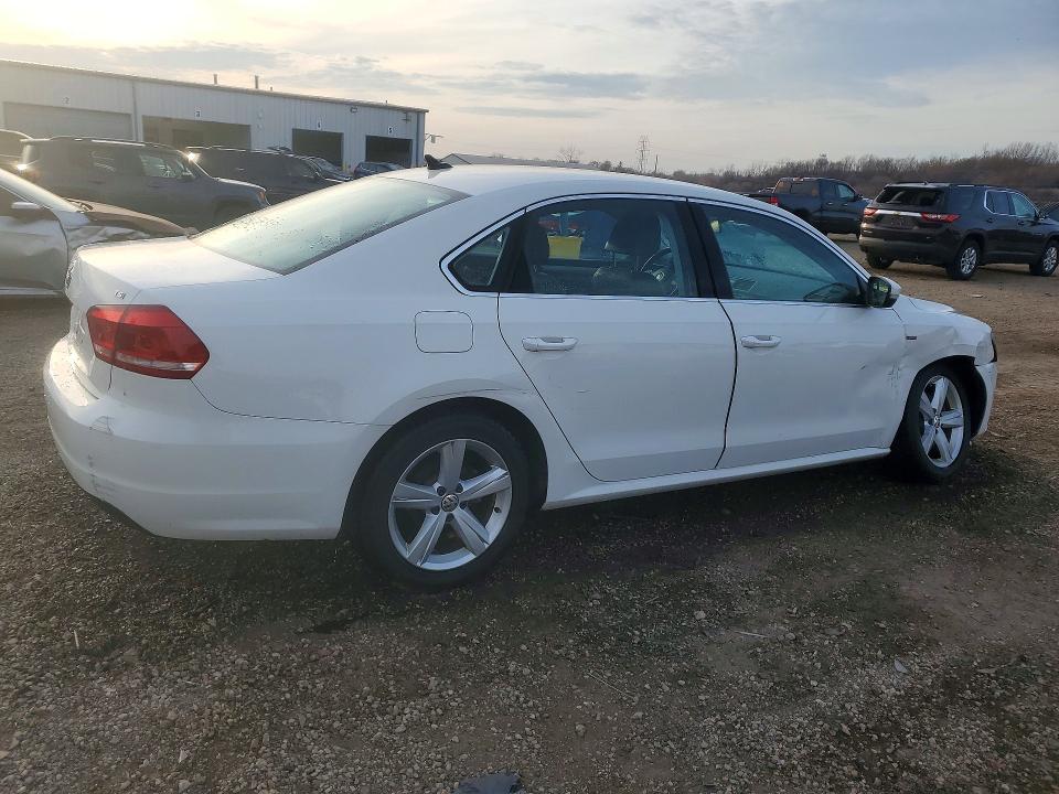 Aukcja sprzedaży 2015 Volkswagen Passat, vin: 1VWAT7A31FC109259, numer aukcji: 47580856