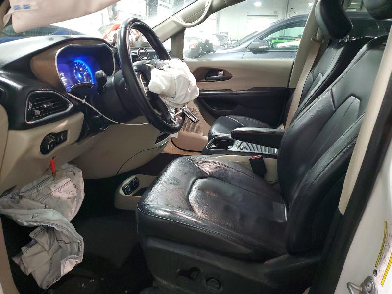 Продажа на аукционе авто 2017 Chrysler Pacifica, vin: 2C4RC1EG1HR597980, номер лота: 45675916