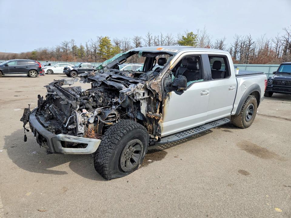 45748646 :رقم المزاد ، 1FTFW1RG8HFB72171 vin ، 2017 Ford F150 مزاد بيع