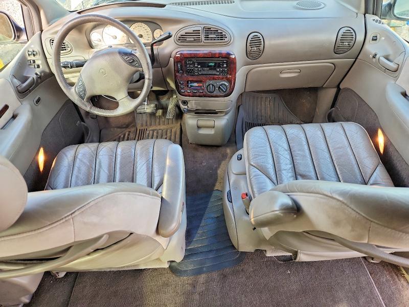 45564986 :رقم المزاد ، 1C4GP64L0YB697283 vin ، 2000 Chrysler Town & Country مزاد بيع