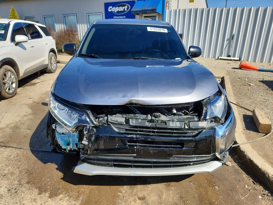 2018 Mitsubishi Outlander მანქანა იყიდება აუქციონზე, vin: JA4AD2A31JJ000396, აუქციონის ნომერი: 41835816