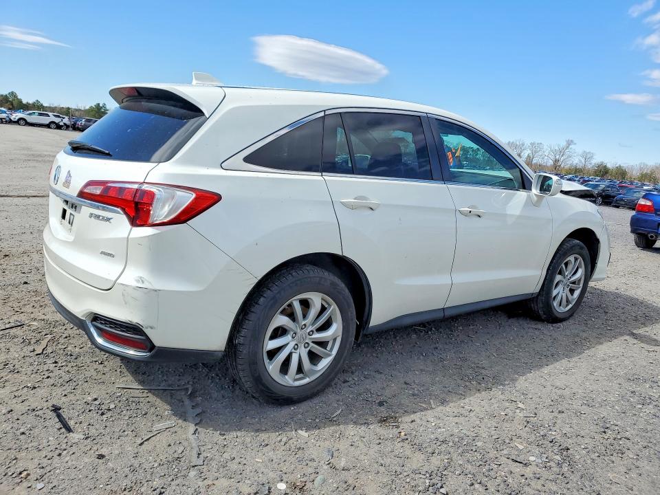 46900816 :رقم المزاد ، 5J8TB4H33JL003666 vin ، 2018 Acura Rdx مزاد بيع