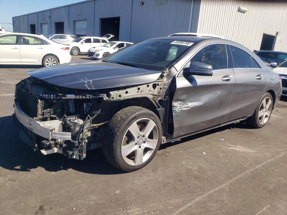 46898766 :رقم المزاد ، WDDSJ4EB0HN400118 vin ، 2017 Mercedes-benz Cla مزاد بيع