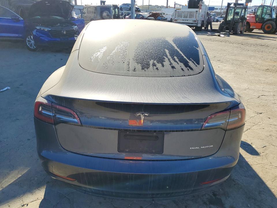 Продаж на аукціоні авто 2023 Tesla Model 3, vin: 5YJ3E1EB8PF637387, номер лоту: 45939256