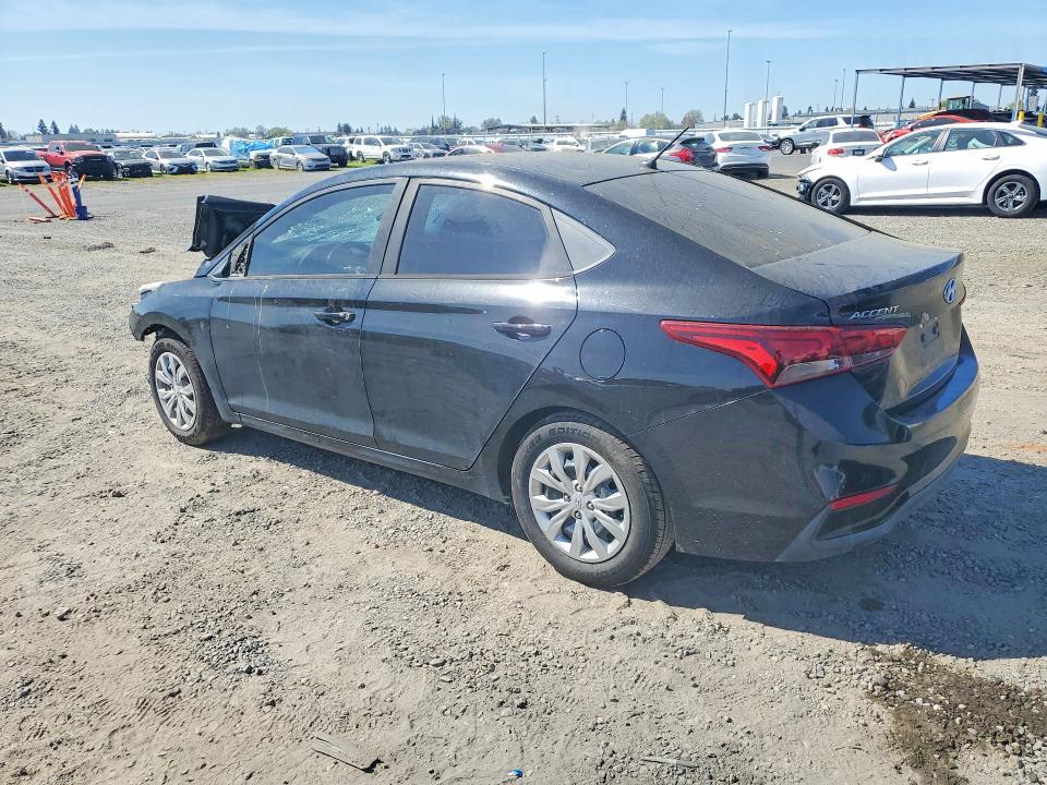 42021846 :رقم المزاد ، 3KPC24A3XJE017968 vin ، 2018 Hyundai Accent مزاد بيع