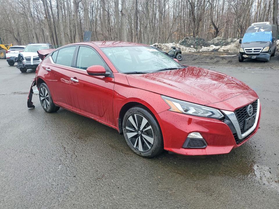 41604456 :رقم المزاد ، 1N4BL4DW8NN301153 vin ، 2022 Nissan Altima مزاد بيع