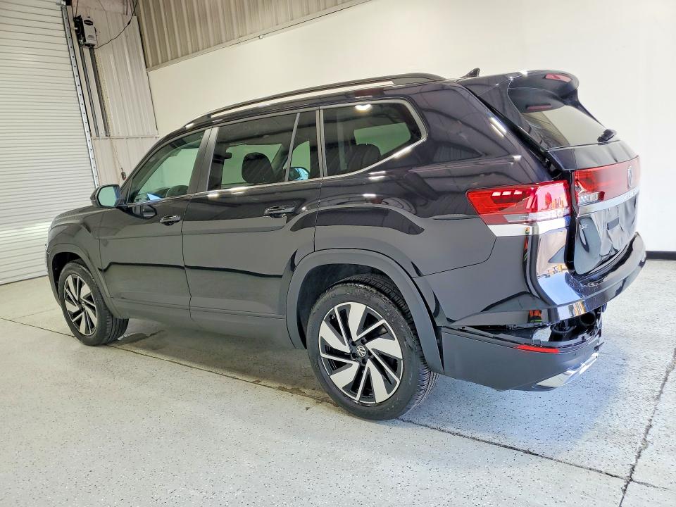 47451286 :رقم المزاد ، 1V2HR2CA8SC572989 vin ، 2025 Volkswagen Atlas مزاد بيع